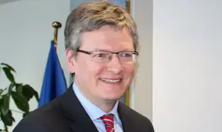 Ласло Андор: България не губи нищо от присъединяването си към еврозоната