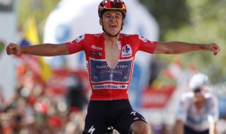 Бивш футболен национал на Белгия триумфира в колоездачната Обиколка на Испания