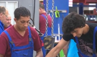 Бизнесът успешно интегрира ромите