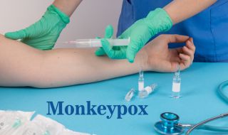 Великобритания започва да поставя дози от ваксината срещу маймунска шарка