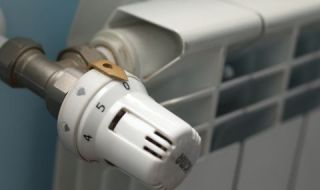 Експерт от КЕВР каза с колко ще поскъпнат парното и тока от 1 януари