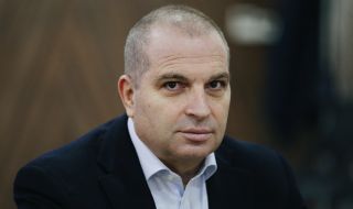 Караджов отрече забавяне на пътя Видин - Ботевград