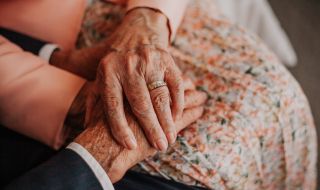 Семейство от Ловеч празнува 72-годишен брак