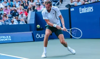 Daniil Medvedev and Andrey Rublev to compete for title in Hangzhou