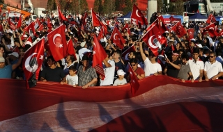 Крайнодесни демонстранти ще маршируват срещу Ердоган в Кьолн