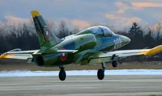 „Абсолютно ненужен риск“: кой е разрешил на разбилия се L-39ZA да лети толкова ниско?