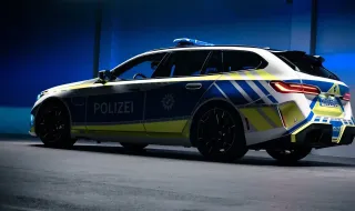 BMW M5 Touring също се превърна в патрулен автомобил