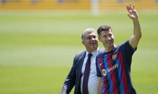 Тежък удар от Ла Лига за маниакалното харчене на пари от Барселона