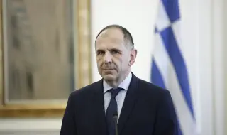 В София пристига гръцкият външен министър