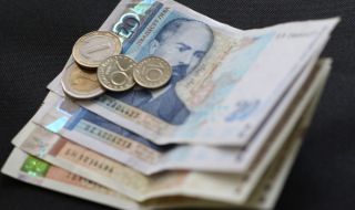 Министерство на финансите: Инфлацията скача, доходите - не, но идват съкращения