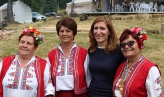 Над 100 000 души са посетили Роженския събор за една вечер