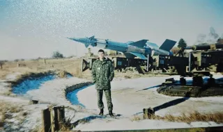 Костадин Костадинов: Хора, непомирисвали барут, говорят за война, а ние искаме мир