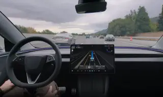 Бивш шеф на отдел за автономни коли катастрофира с Tesla с включен автопилот