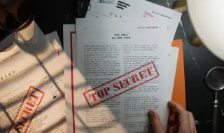 Бивш американски генерал забрави секретни карти във влак в Европа след пиянска вечер