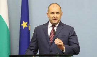 Румен Радев поздрави „Демократична България“ за съдебната реформа
