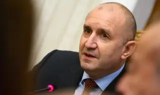 Румен Радев връчва на ПП-ДБ втория мандат за кабинет