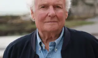 На 85 почина основателят на Strawbs Дейв Къзинс ВИДЕО