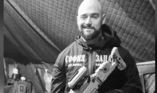 Огромна трагедия за ултрасите на Левски: българин загина на фронта в Украйна