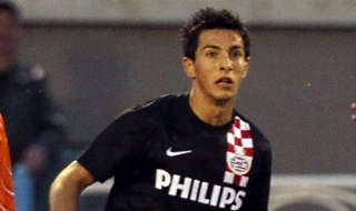 Станислав Манолев ще остане в ПСВ ?