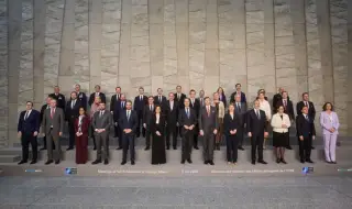 Американския военен анализатор: Разглезените идиоти от ЕС се самоизключиха от преговорния процес за Украйна