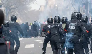 Проучване: Поколението Z по-често оправдава политическото насилие