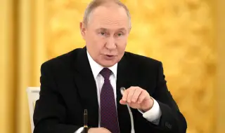 Путин ще обсъди с Унгария ситуацията с доставките на руски петрол