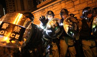 Китай определи протестите като „тероризъм“