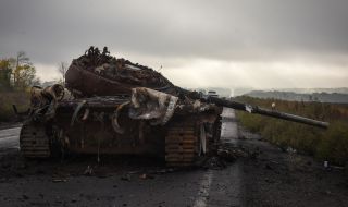САЩ: Русия е загубила половината от танковете си в Украйна