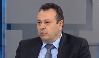 „Златните паспорти”: ДПС дава Кирил Петков на прокуратурата