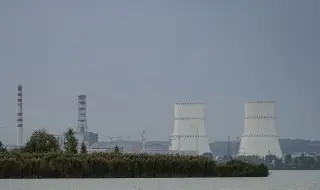 Руски удари принудиха украинските АЕЦ да намалят производството на електроенергия