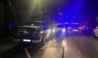 Кола удари три автомобила след гонка с полицията в София. Двама са арестувани 