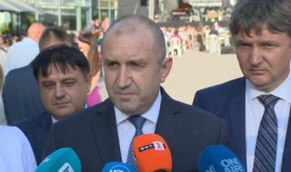 Румен Радев отказа да отговори дали България ще арестува Путин, ако той дойде в България