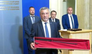 Симеонов: Бастунът на даскал Ботьо Петков е ценна реликва от българската история