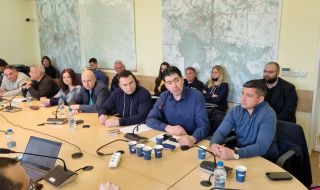 Таков: От ДБ ще са по-полезни да защитят ремонта на 36-о СУ, вместо смяната на името му