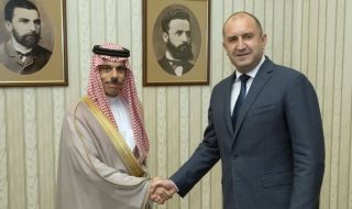 Радев и външният министър на Саудитска Арабия обсъдиха енергийната диверсификация