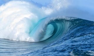 Откъде идват блуждаещите вълни - убийци в океана