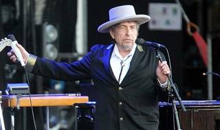 Боб Дилън най-накрая получи Нобела за литература