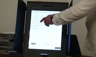 ЦИК се произнася по решението на ВАС за машинния вот