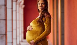 Актрисата Радина Думанян стана майка на момиченце (СНИМКИ)