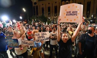 Протест в Тбилиси, след като Грузия не получи статут на кандидат за ЕС
