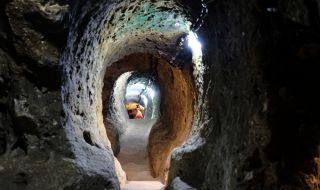 Тайните на едно от скритите чудеса на Турция - подземният град Деринкую