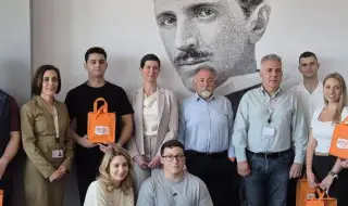 Electrohold provides 7 scholarships to students under the M.O.V.E. program. 
