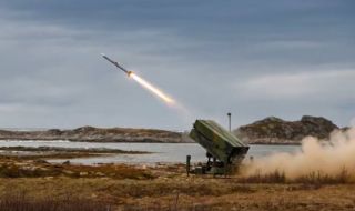 САЩ ще предоставят на Украйна осем системи за противовъздушна отбрана "НЕЙСАМС"