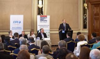 Радев: Комплиментите за европредседателството не трябва да ни заблуждават (ВИДЕО)