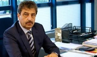 Сръбска медия: Цветан Василев иска да свали правителството в България