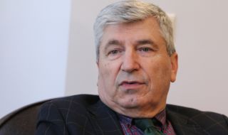 Илиян Василев: Мутрите на Борисов напомнят, че винаги може да вдигнат престъпността 