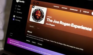 Spotify e свалила над 100 епизода от подкаста на Джо Роугън