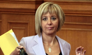 Мая Манолова харесва студентите