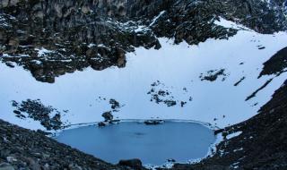 Хималайско езеро стана още по-мистериозно след ДНК-анализ