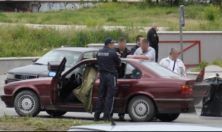 Арестуваха полицай във Велико Търново